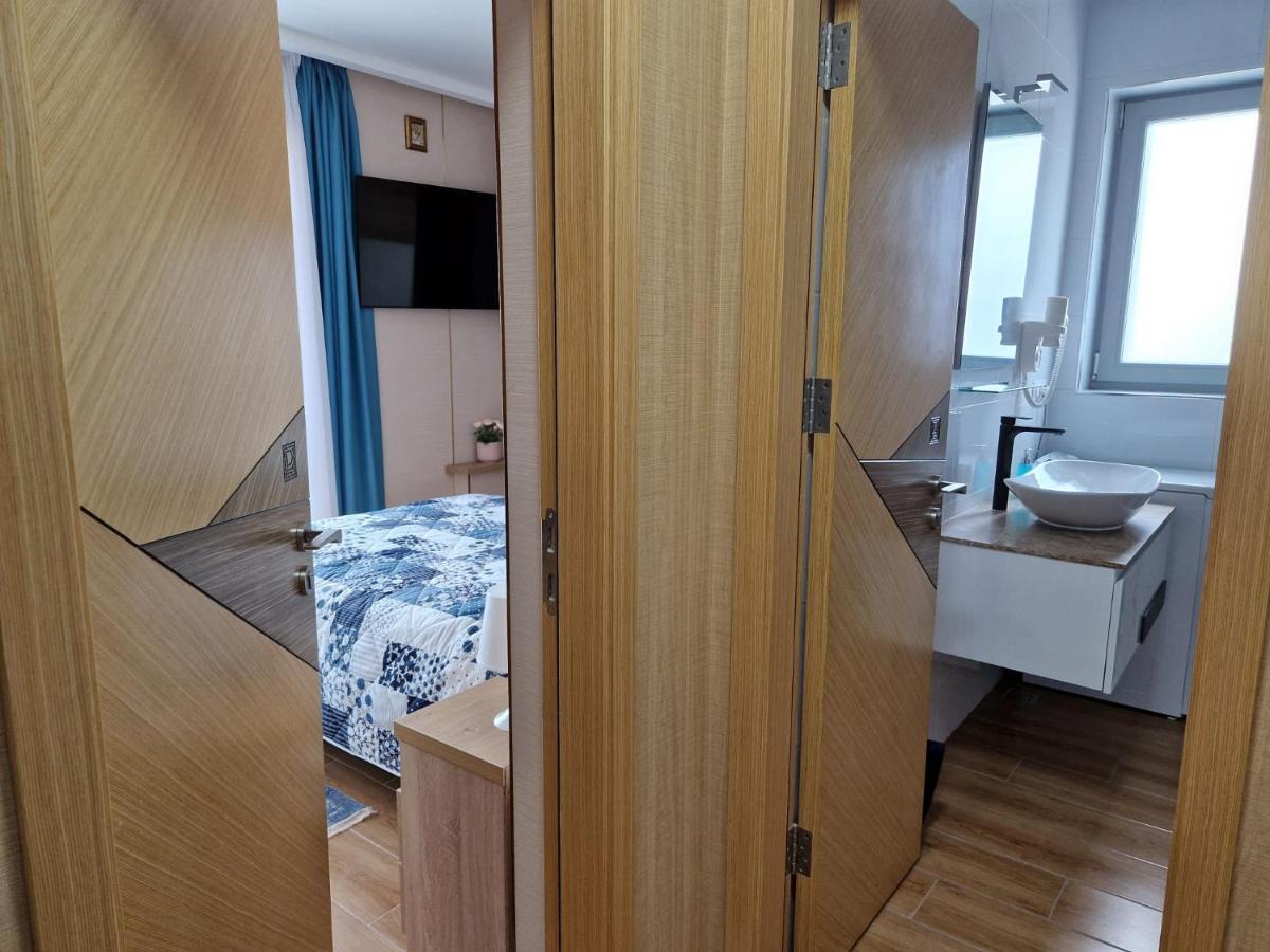 Promenada Sea View Lägenhet Năvodari Exteriör bild