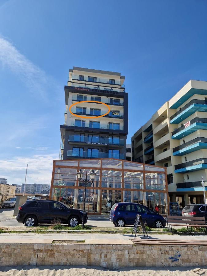 Promenada Sea View Lägenhet Năvodari Exteriör bild