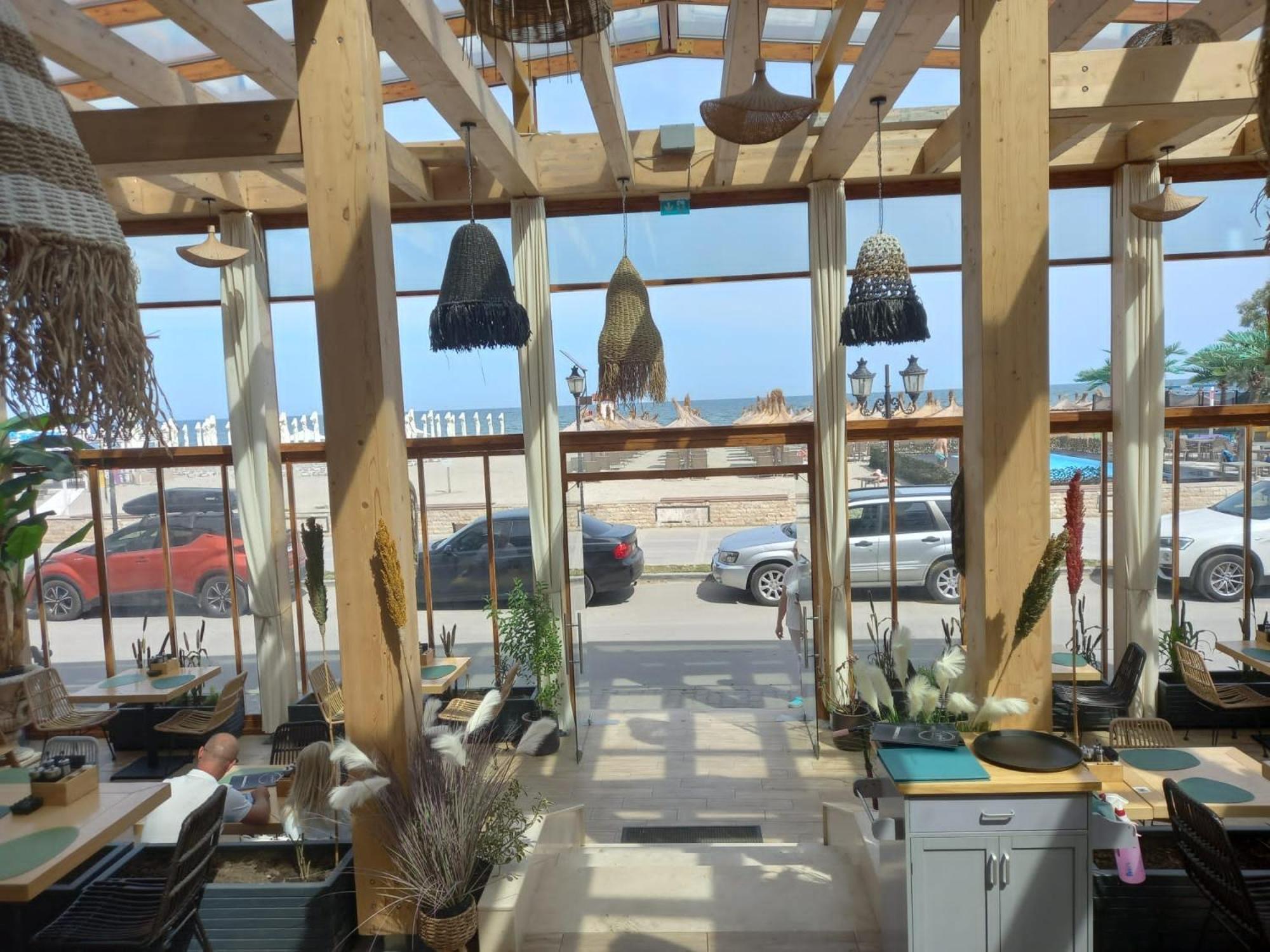Promenada Sea View Lägenhet Năvodari Exteriör bild
